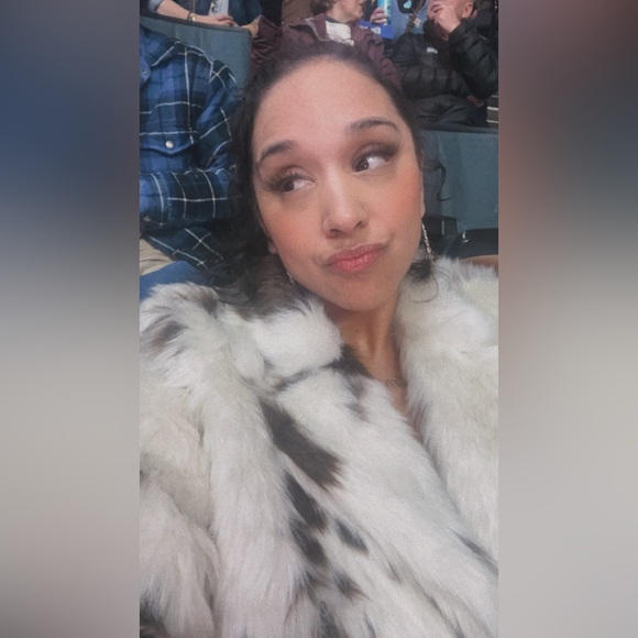 Windsor Cream and Brown Patterned faux fur Coat - Picture 7 of 7